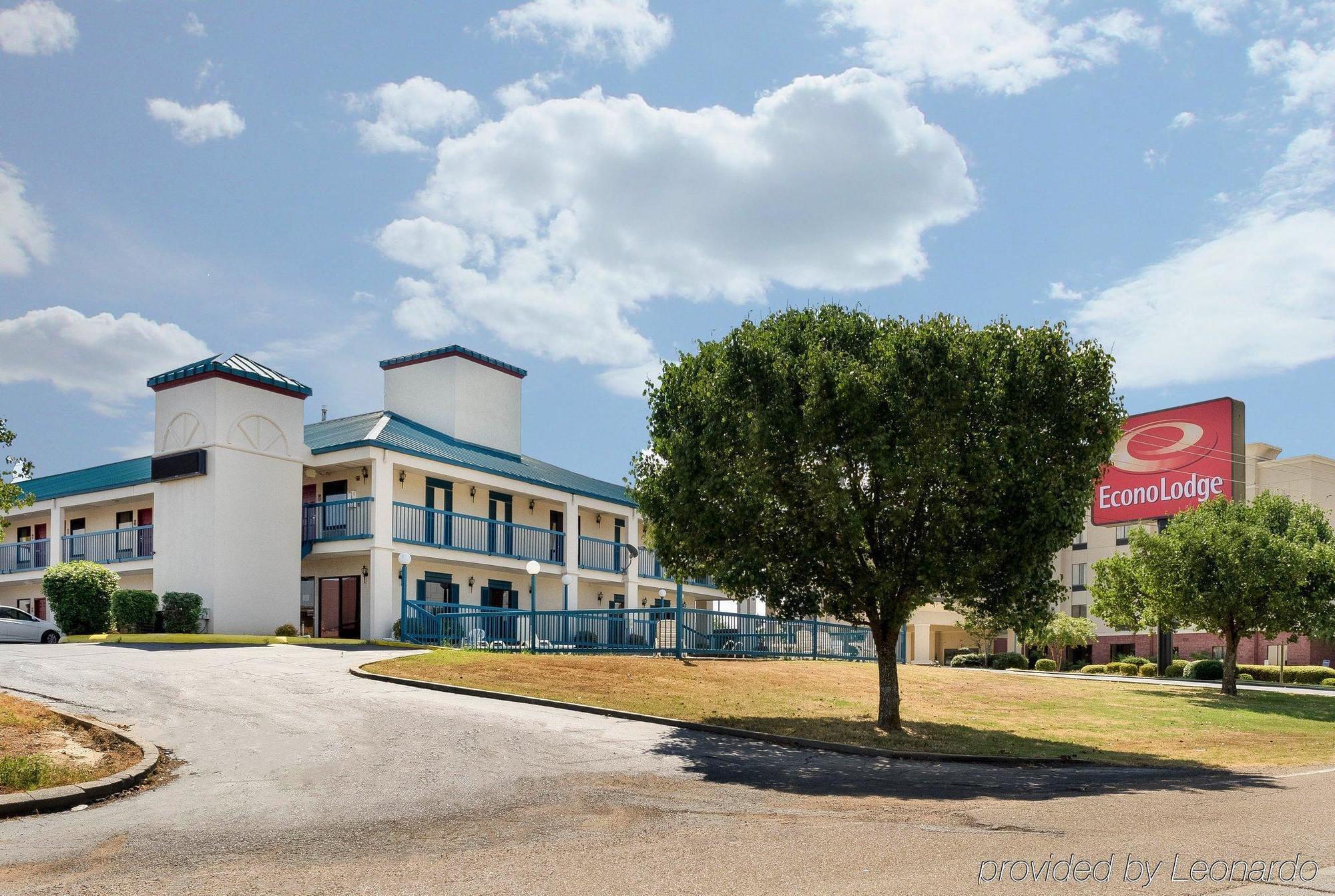 Econo Lodge Canton I-55 Exterior photo